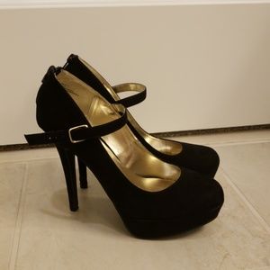 Material Girl Pumps